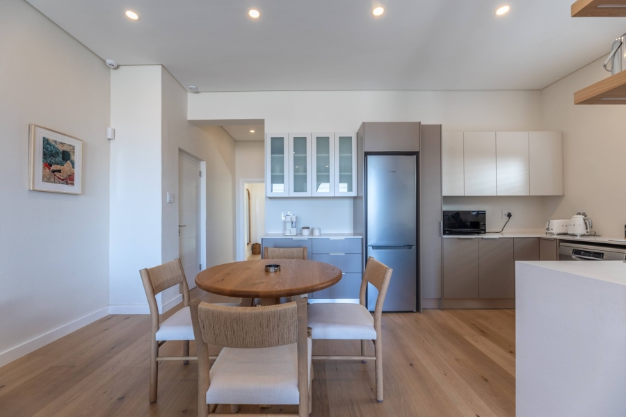 To Let 2 Bedroom Property for Rent in Sea Point Western Cape